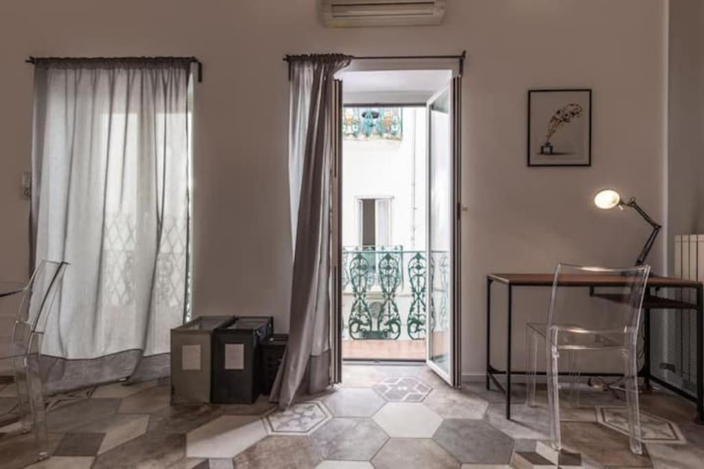 Delizioso Nel Cuore Di Roma Apartamento Exterior foto